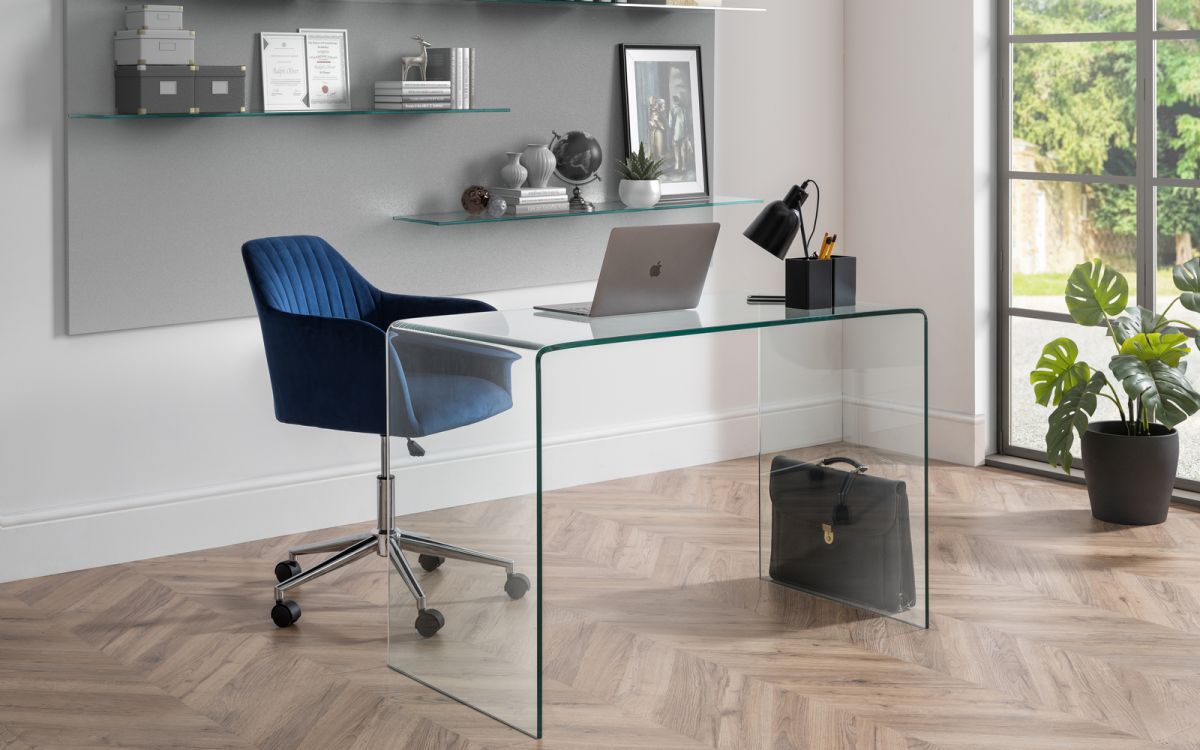 Amalfi Desk