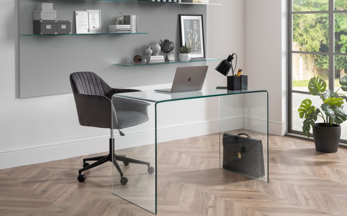 Amalfi Desk