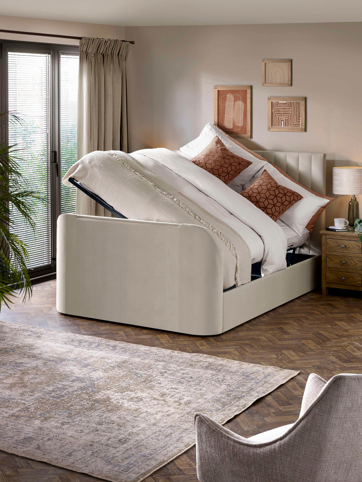 Alana Side-Lift Ottoman TV Bed
