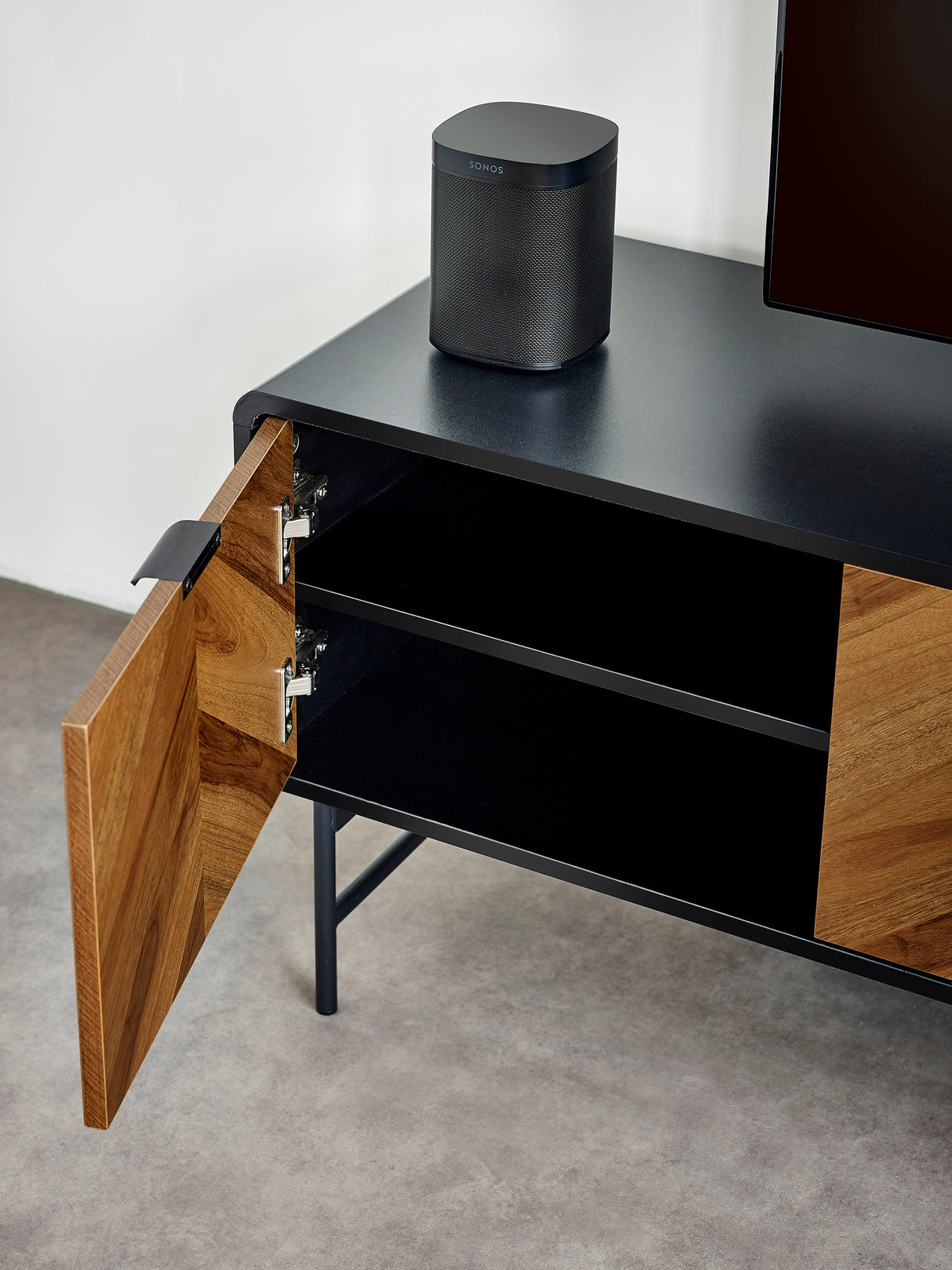 Alvin TV Unit