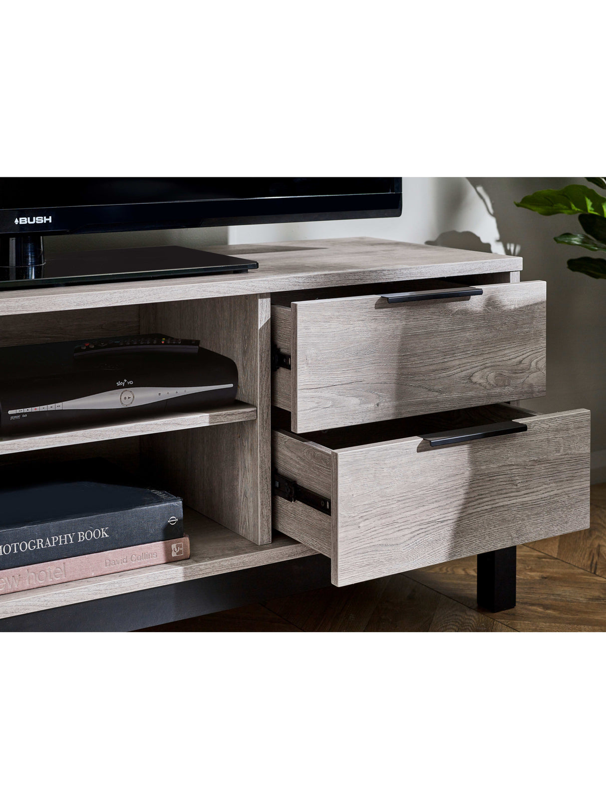 Bali TV Unit
