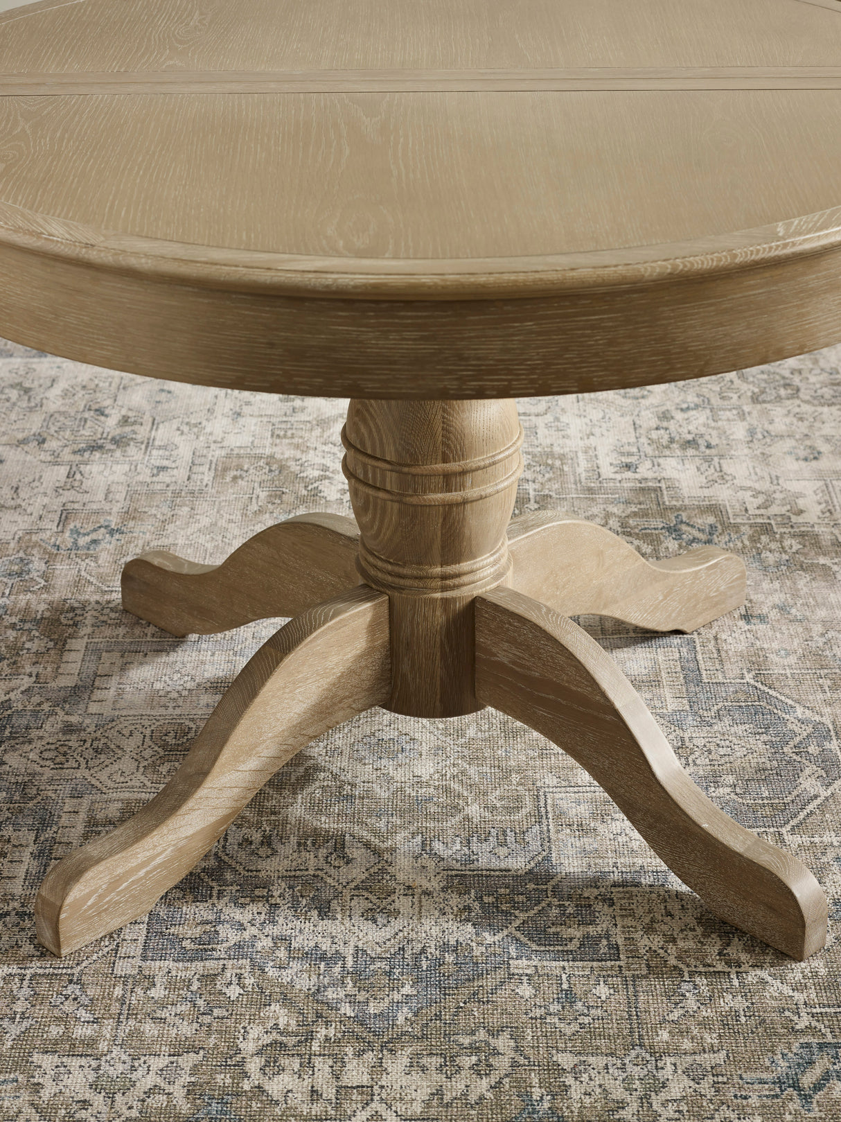 Camille French Style Round to Oval 4-6 Seater Extending Dining Table
