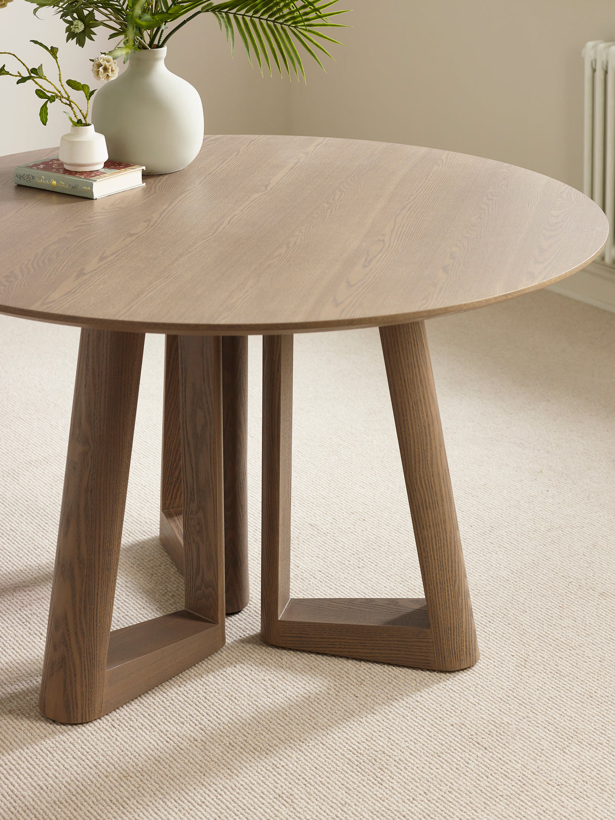 Caravelle Round Dining Table