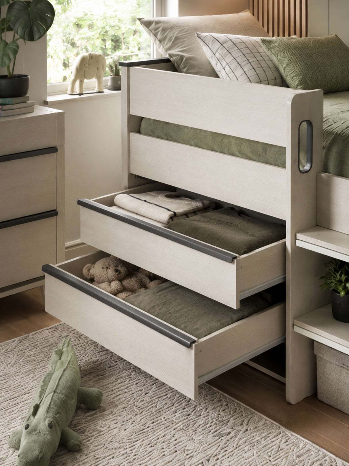Celeste Midsleeper with Drawers