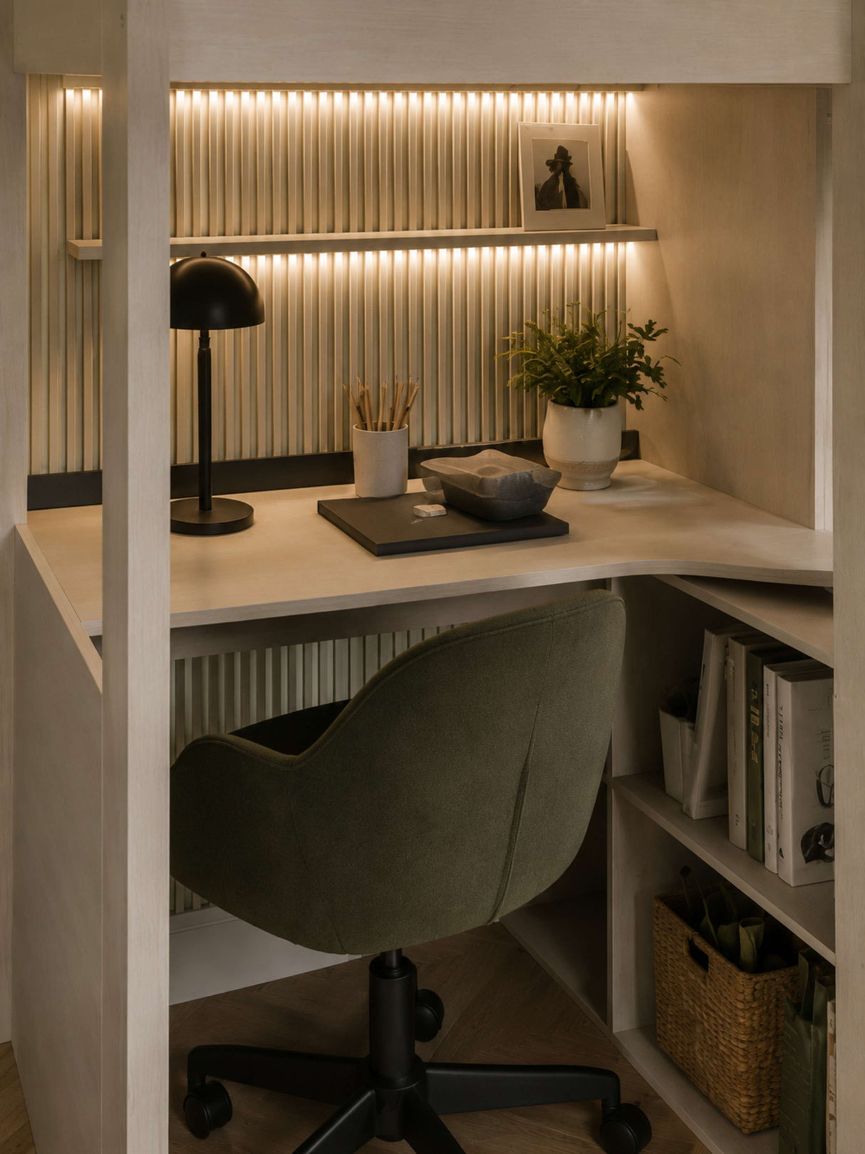 Celeste Highsleeper with Desk