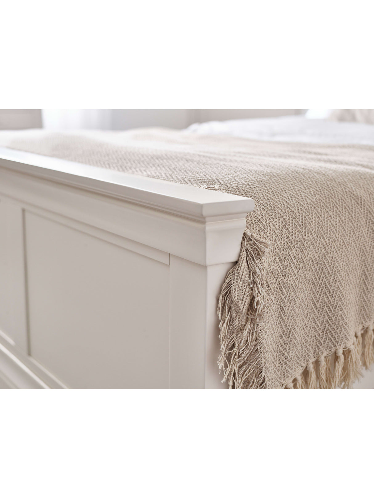 Clermont Bed