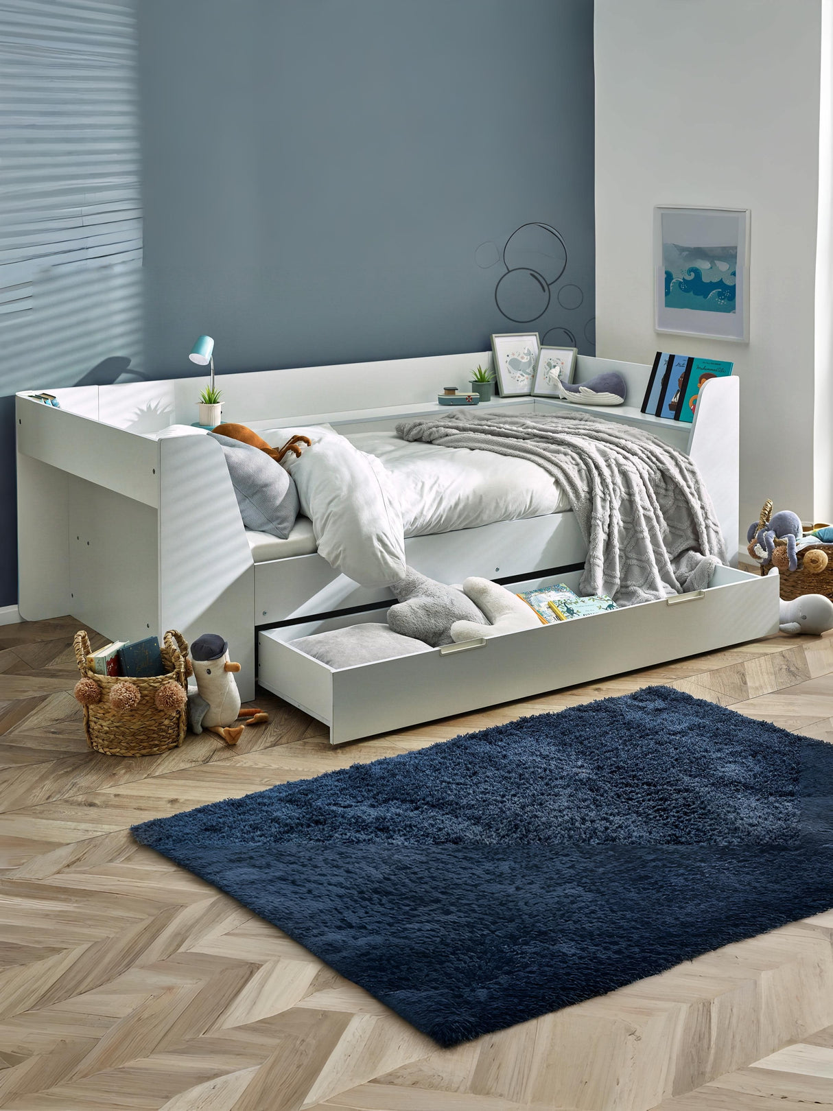 Cyclone DayBed with Trundle