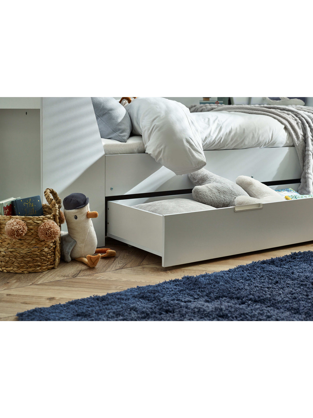 Cyclone DayBed with Trundle