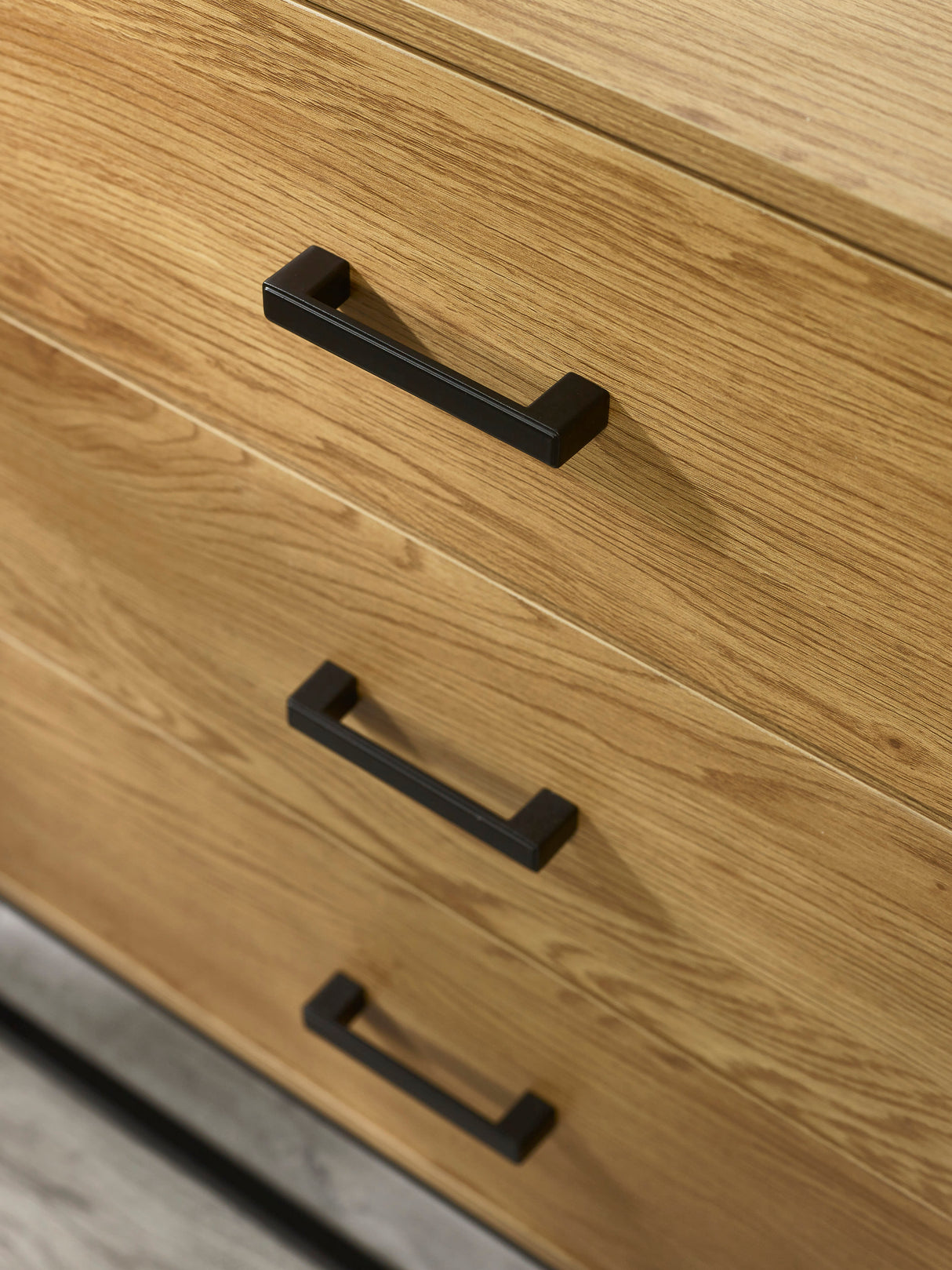 Harlow 6 Drawer Wide Chest