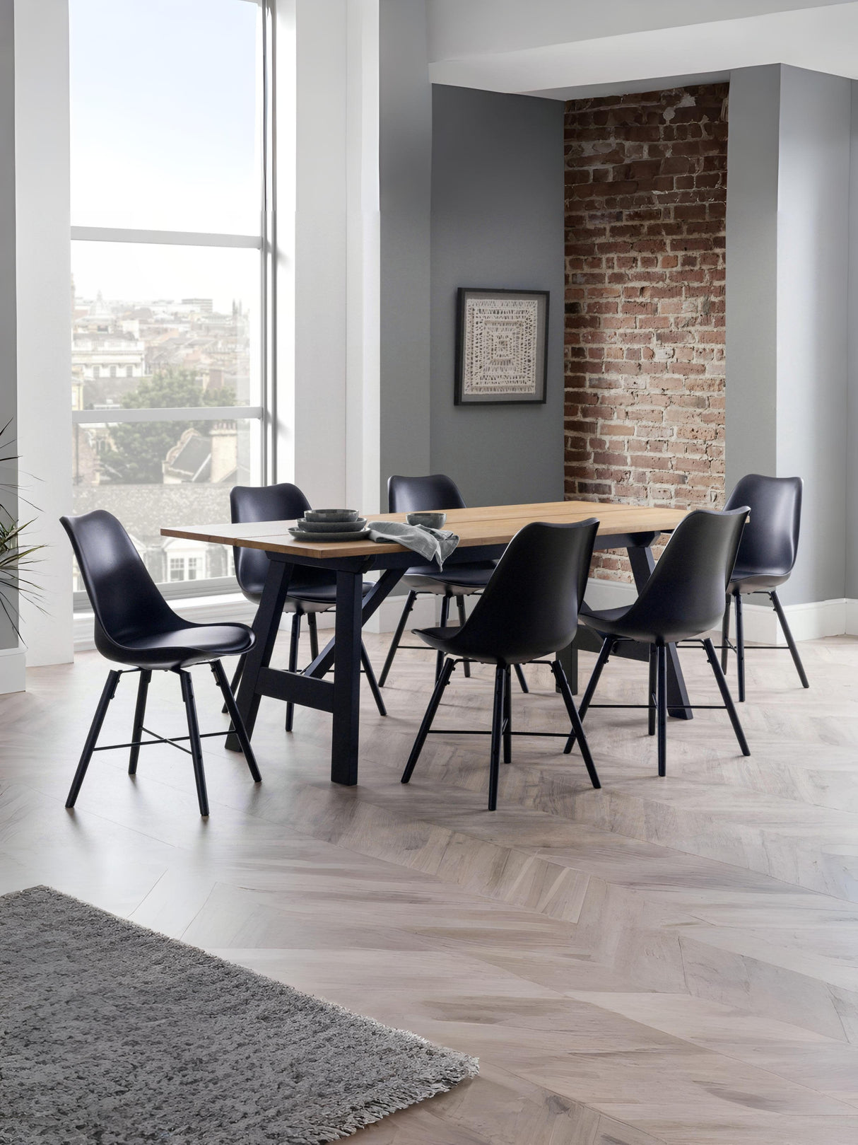 Kari Plastic Dining Chair (Set of 2)