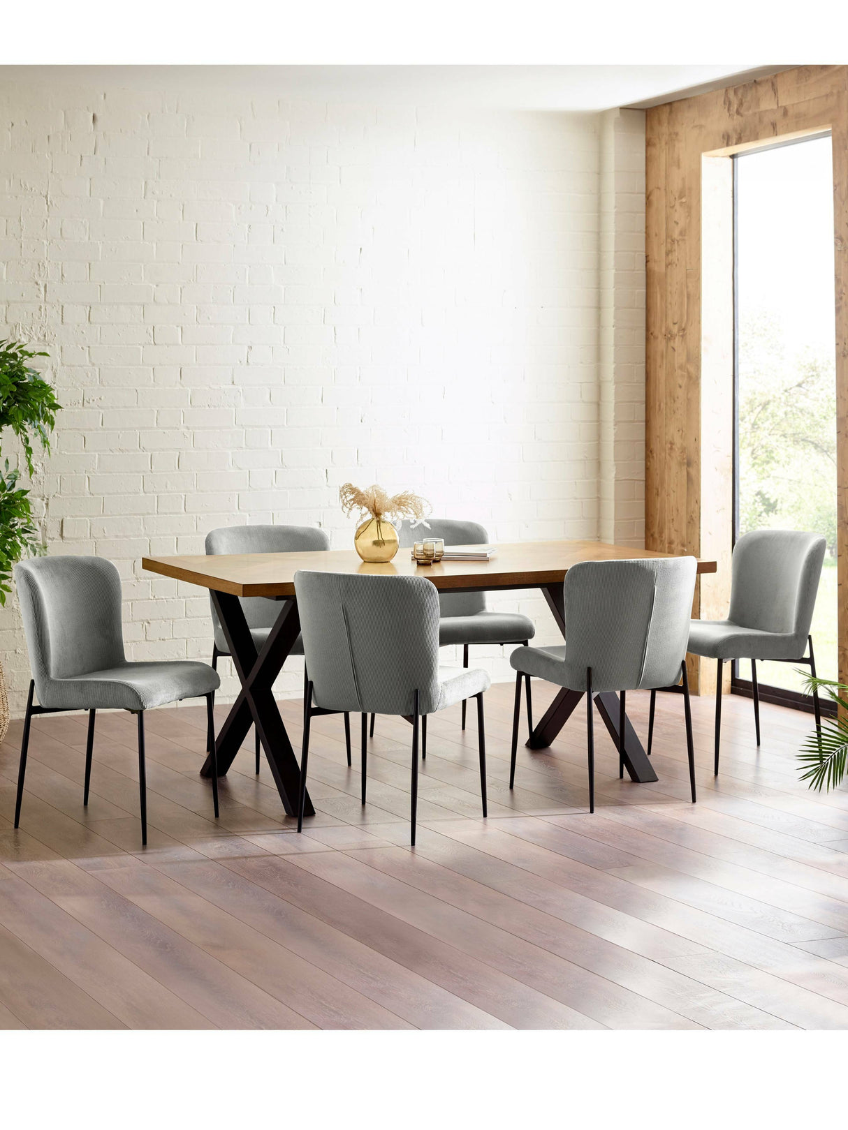 Leonie Upholstered Dining Chair (Set of 2)