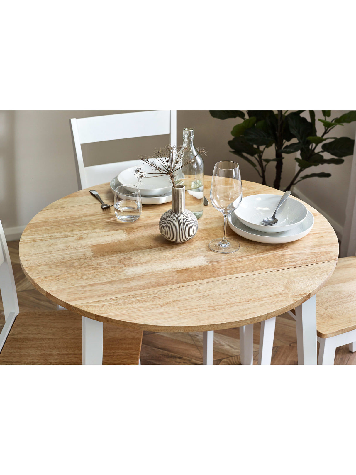 Linwood Round 2-4 Seater Drop Leaf Dining Table
