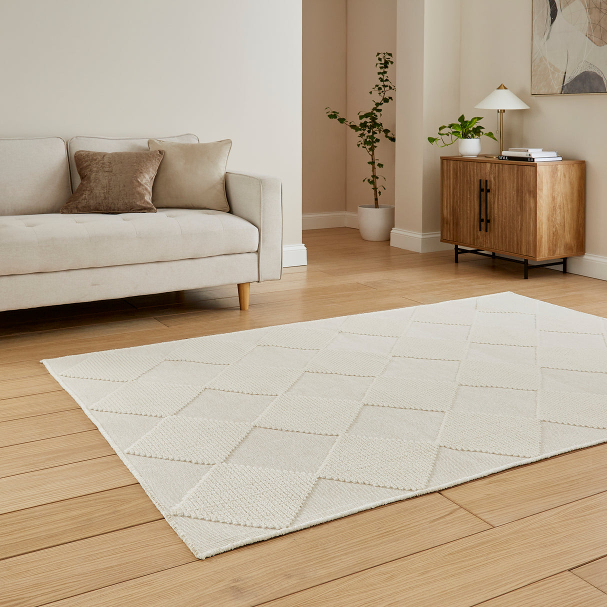 Lyna J0529 Cream Washable Rug