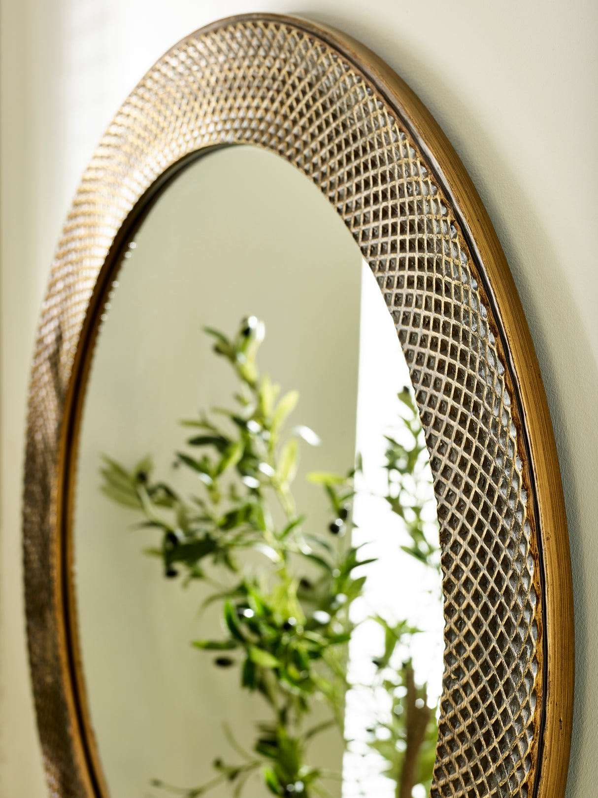 Iggy Round Wall Mirror
