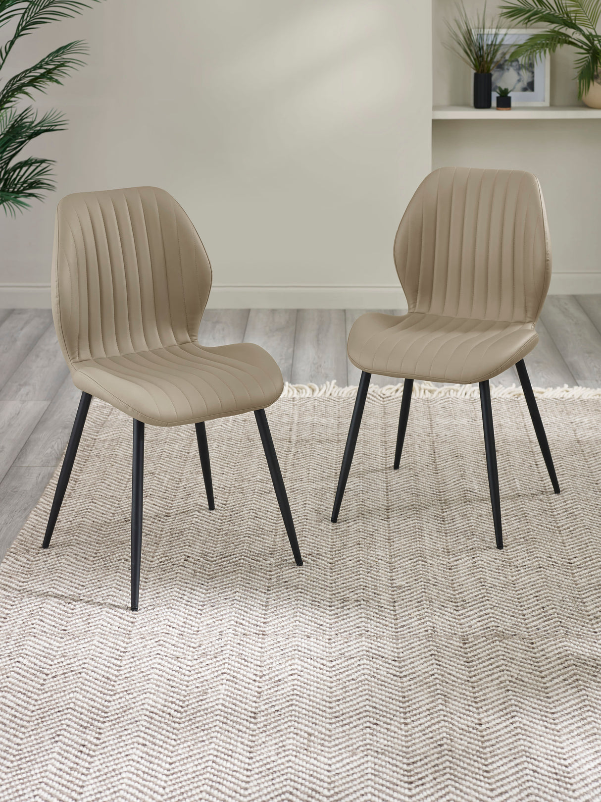 Morris Upholstered Dining Chair (Set of 4)