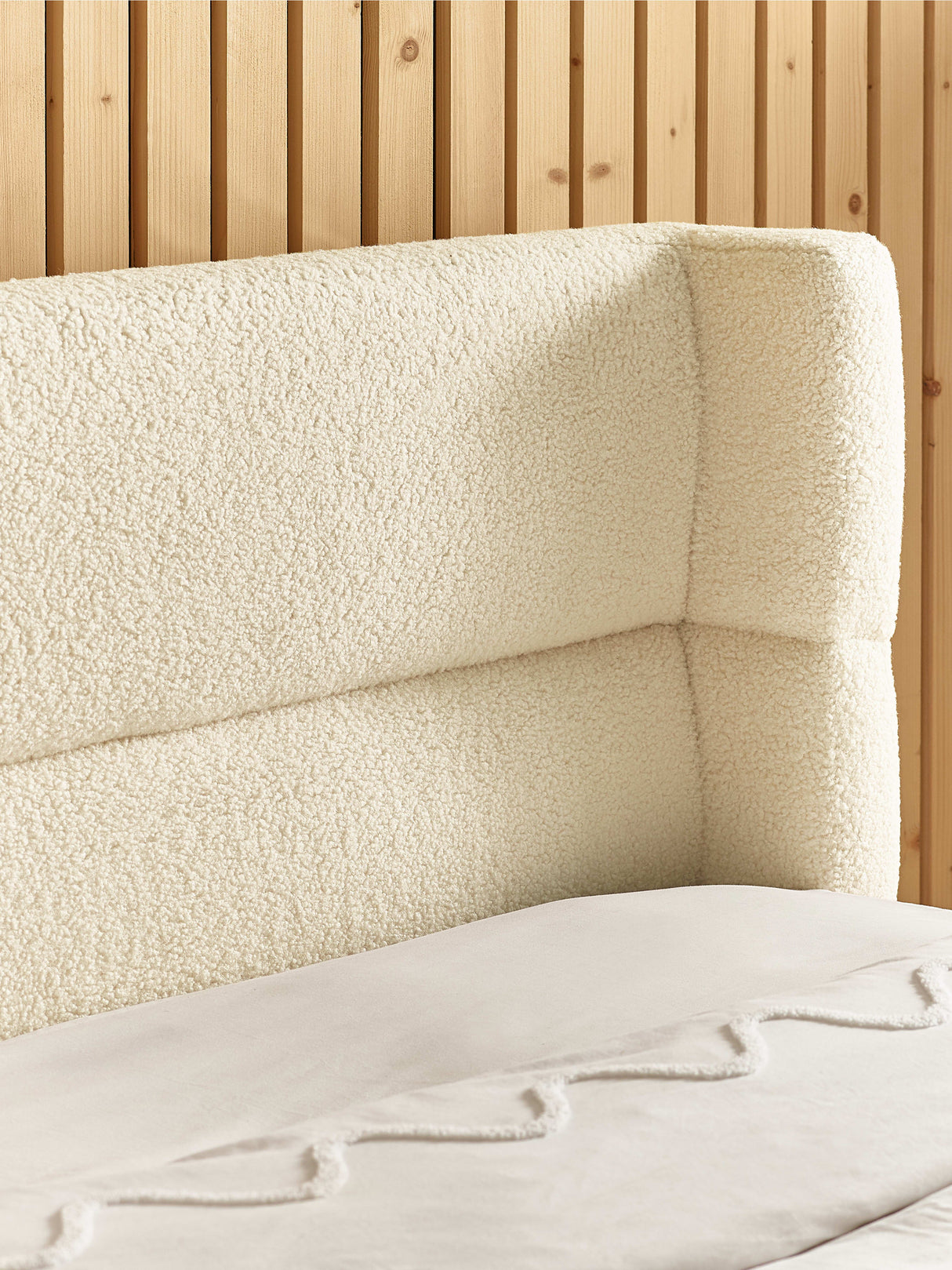 Oberon Upholstered Bed
