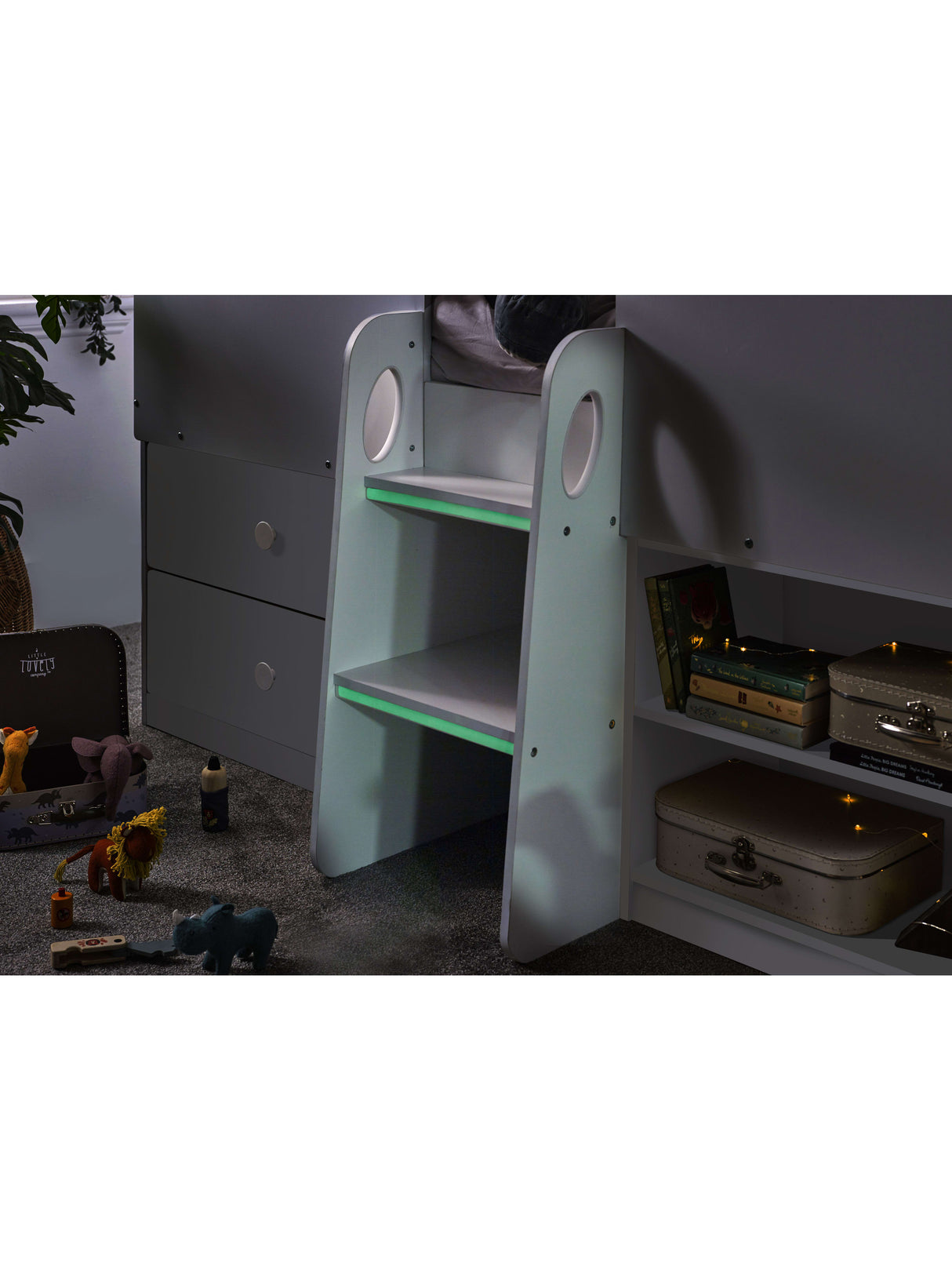 Orpheus Treehouse Mid Sleeper Bed