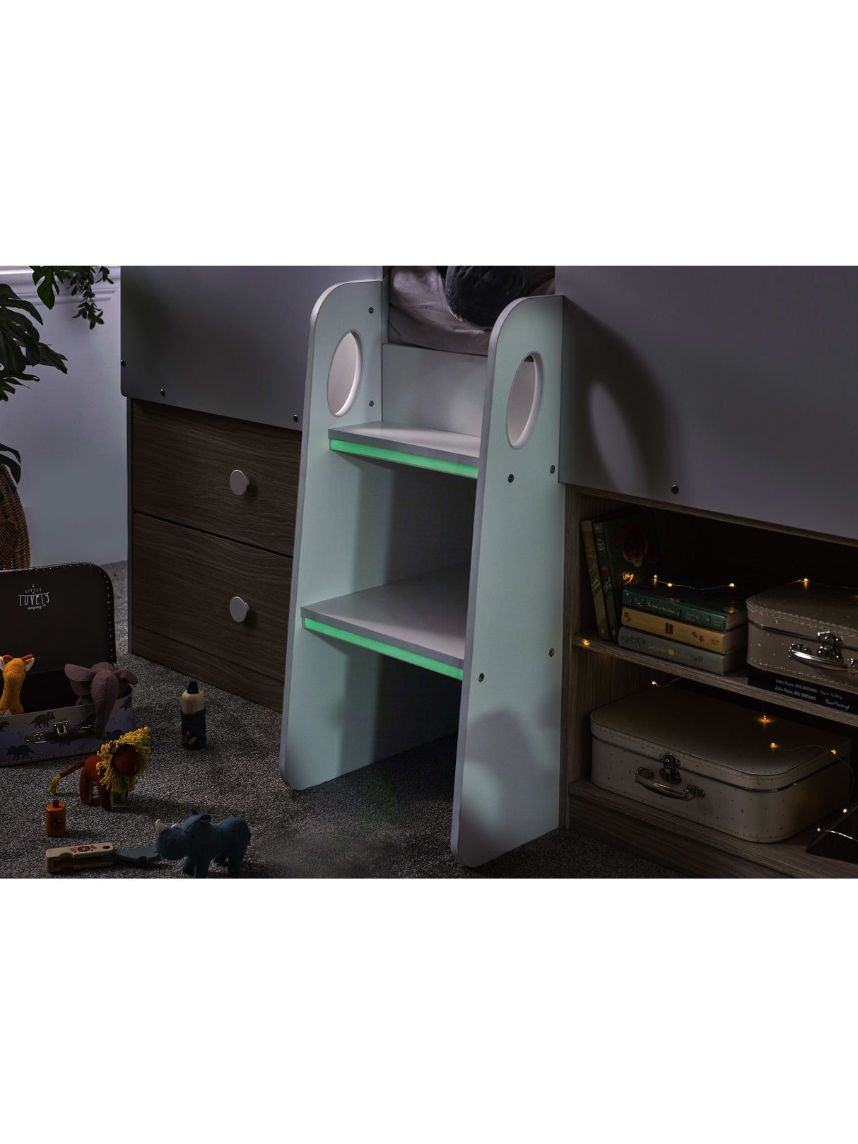 Orpheus Treehouse Mid Sleeper Bed