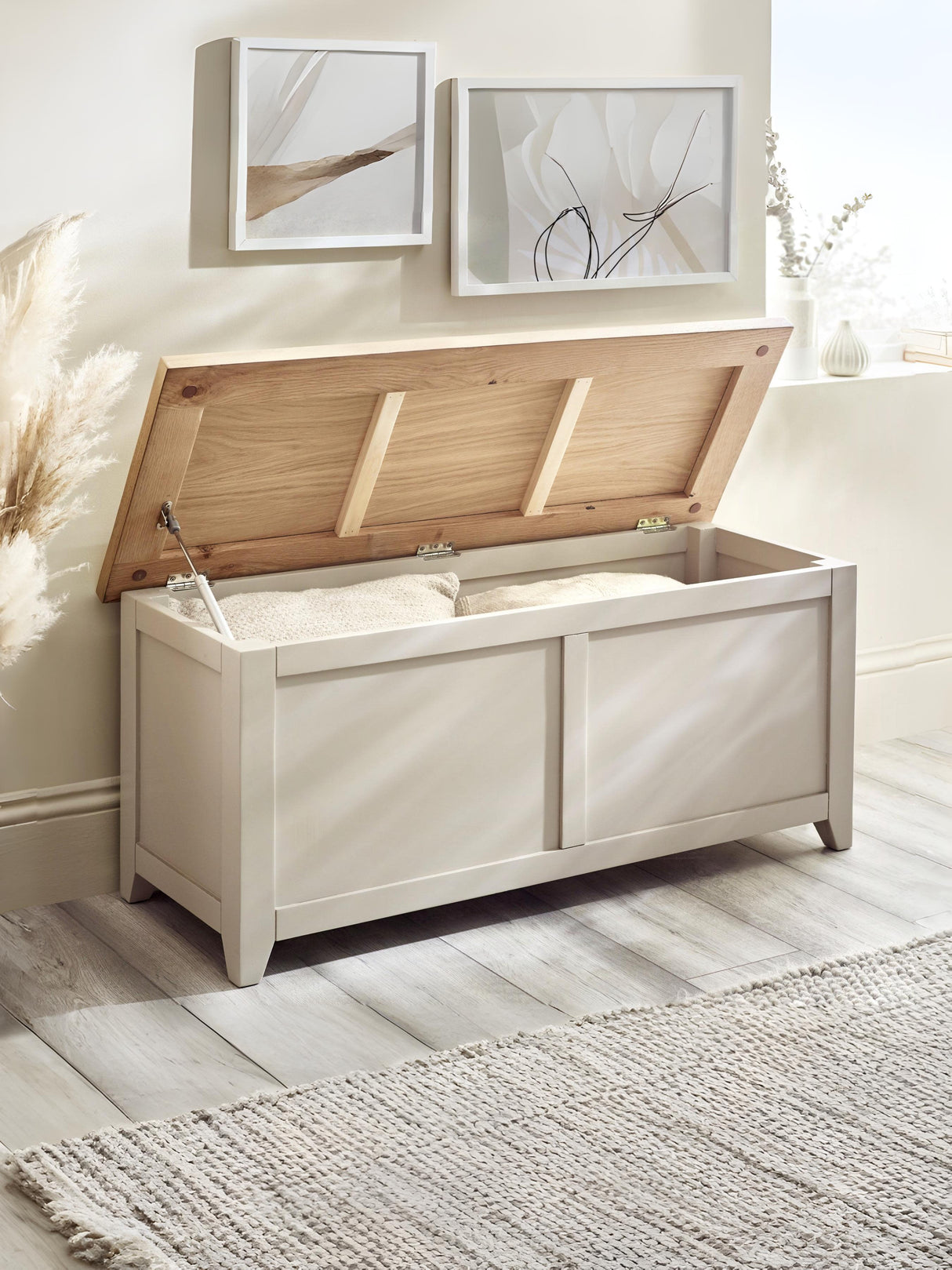 Richmond Ottoman Storage Bench