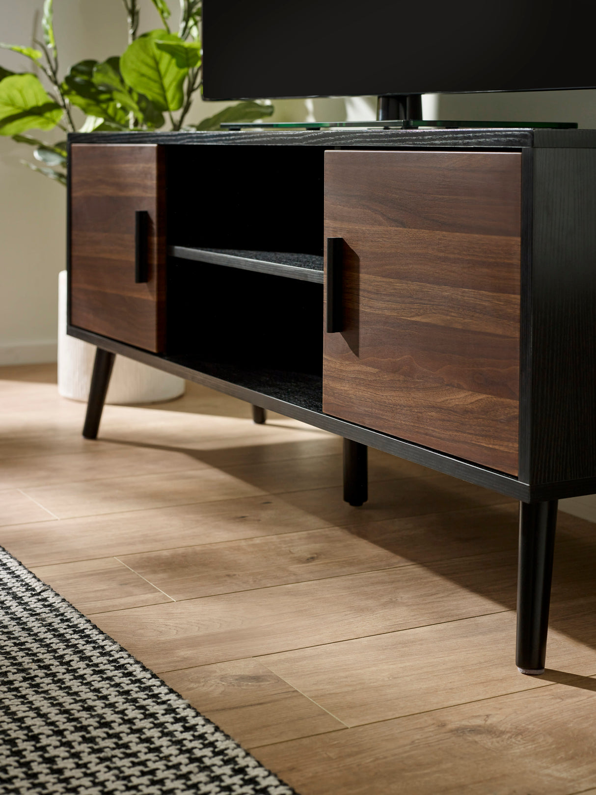 Trent TV Unit up to 55"