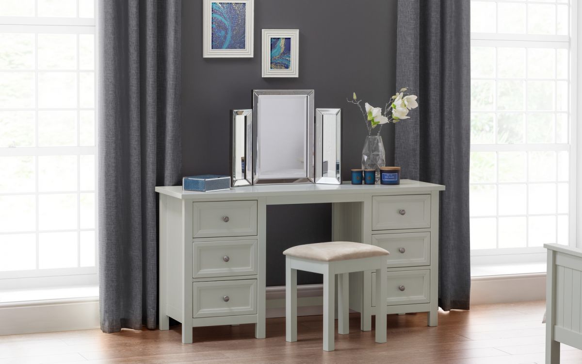 Set of Maine Dressing Table & Stool
