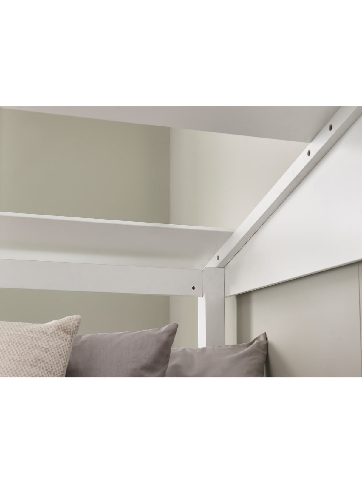Acorn Treehouse Mid Sleeper Bed with Storage