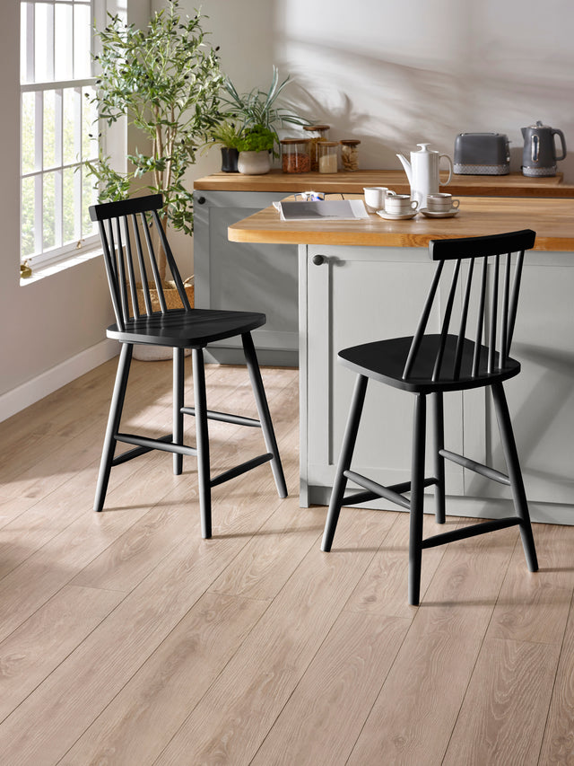 Alassio Spindle Back Bar Stool