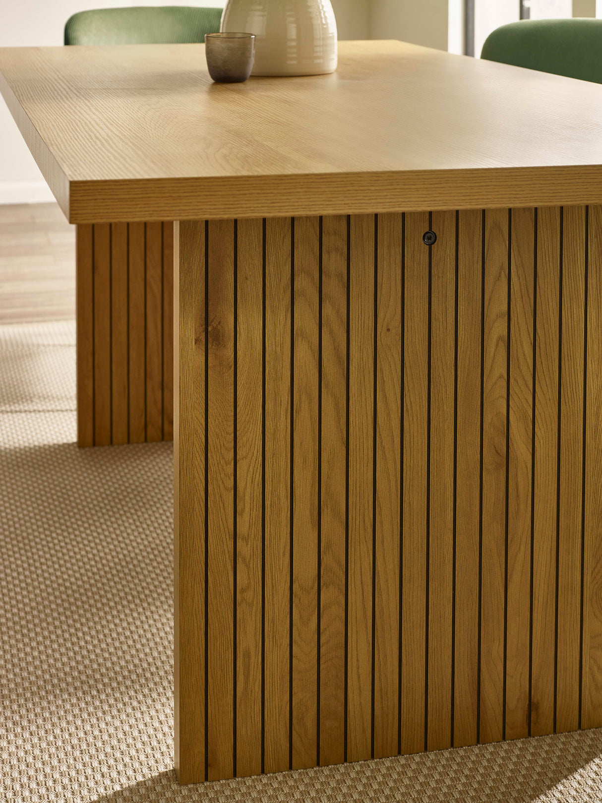 Arundel Rectangular 4-6 Seater Dining Table