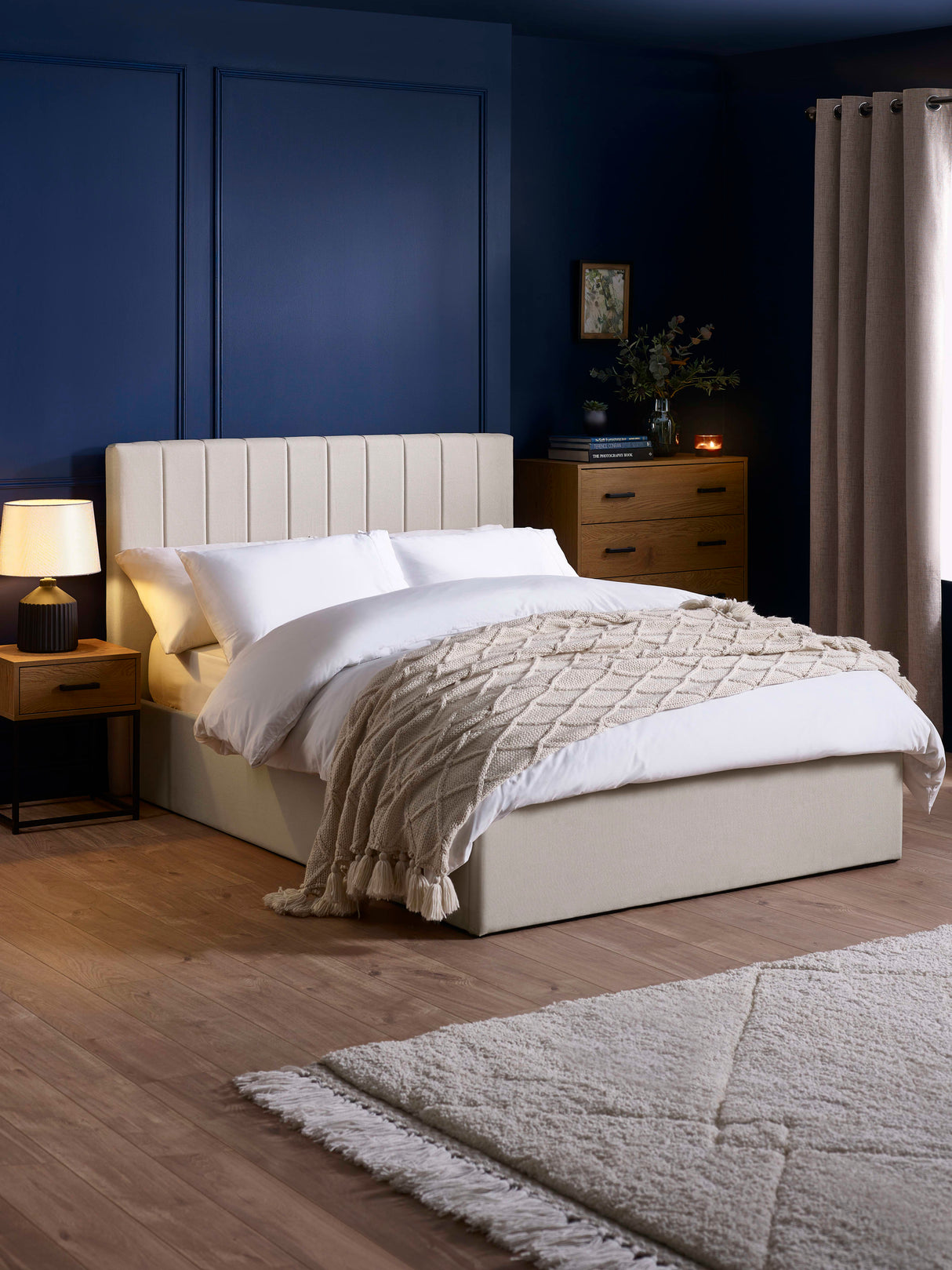 Aylen Upholstered Ottoman Storage Bed