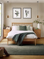 Belton Spindle Bed