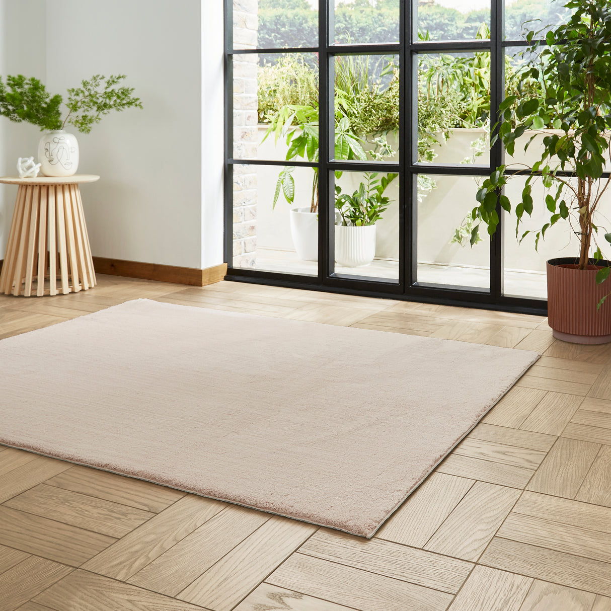 Bay Blush Plain Shaggy Washable Rug