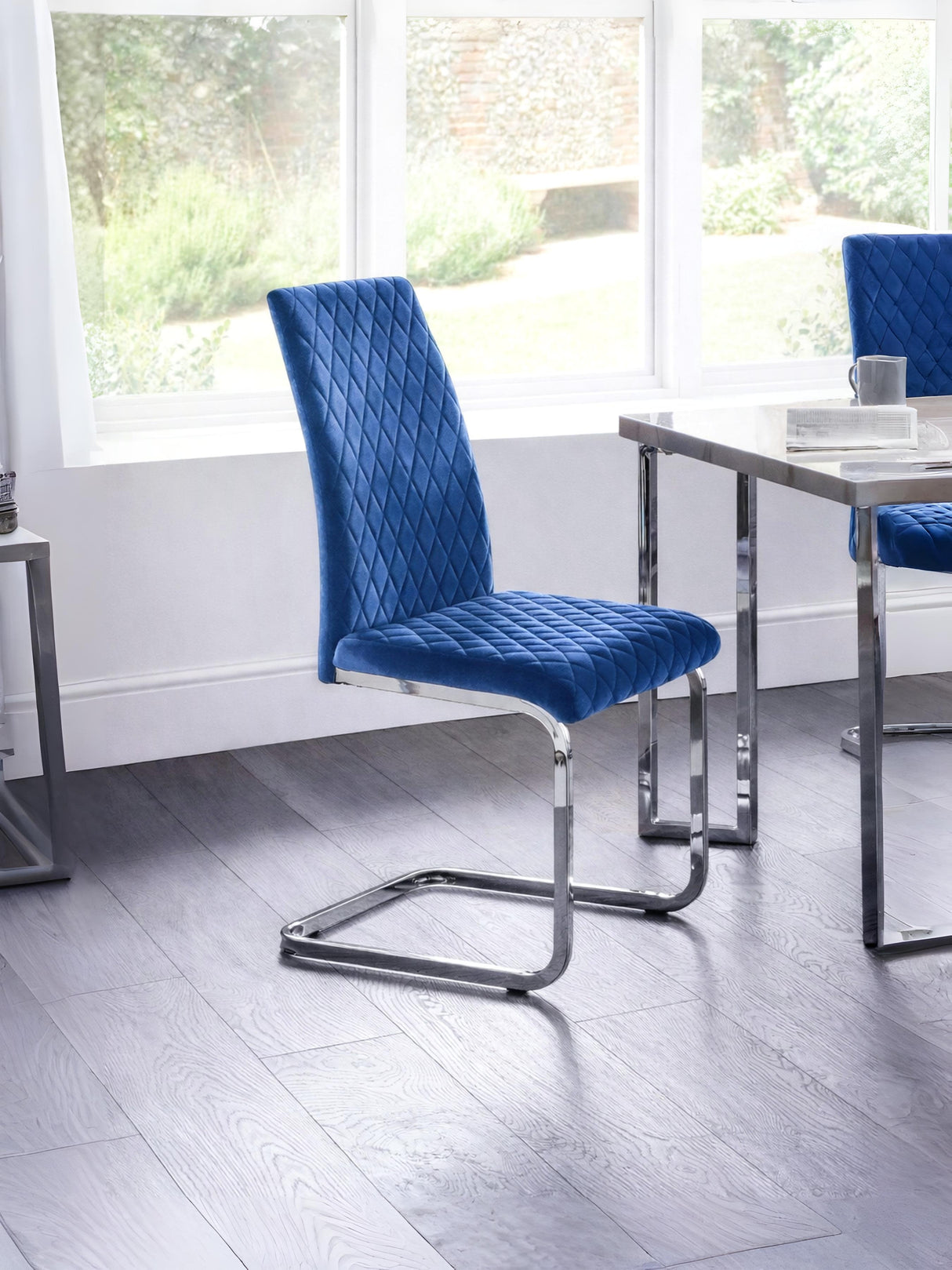 Calabria Upholstered Dining Chair (Set of 4)