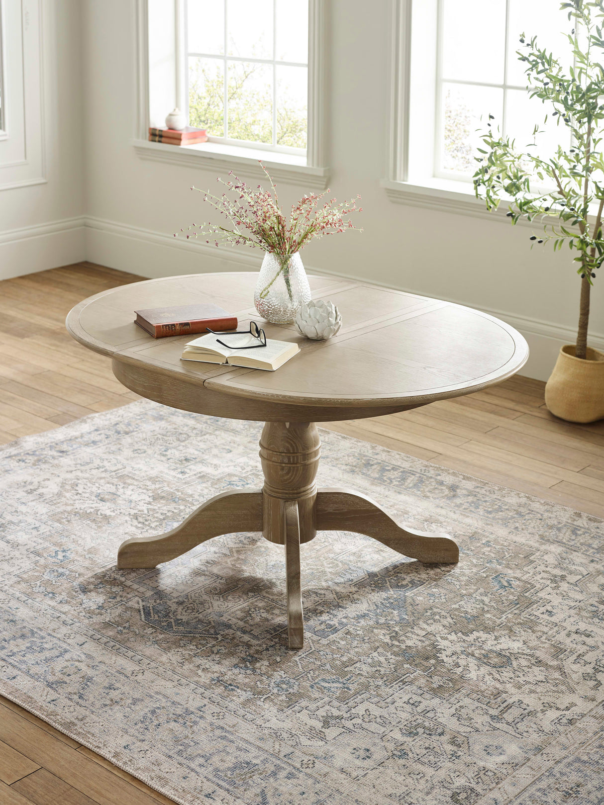 Camille French Style Round to Oval 4-6 Seater Extending Dining Table