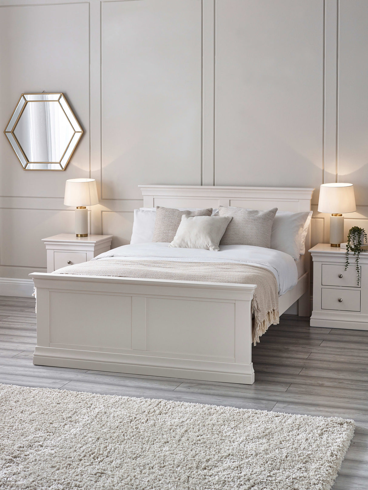 Clermont Bed