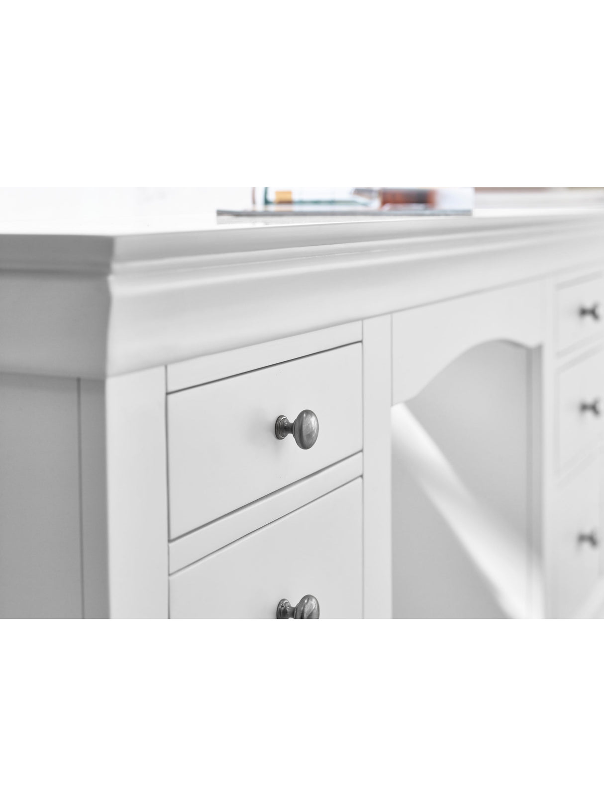 Clermont 6 Drawer Dressing Table