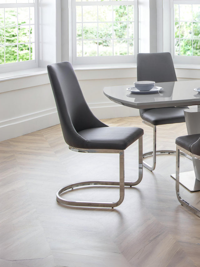 Como Upholstered Dining Chair (Set of 2)