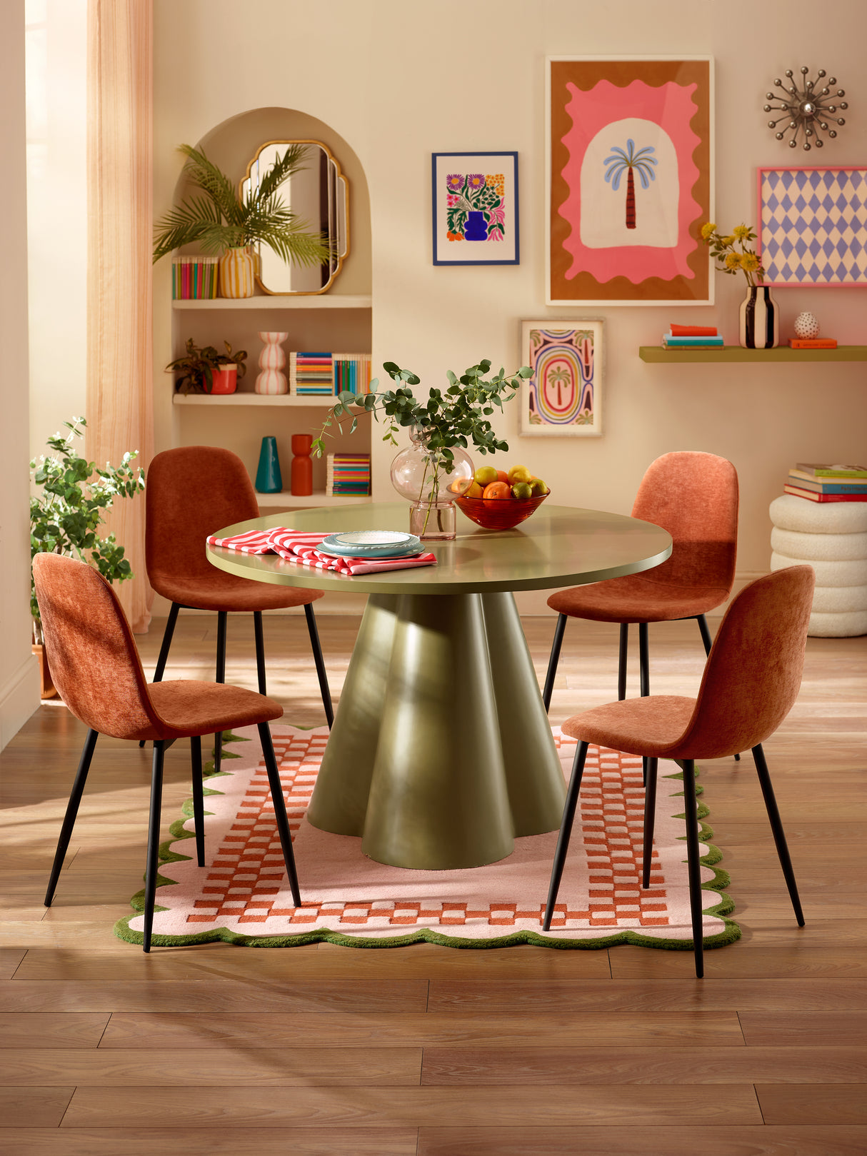 Fable Round Dining Table
