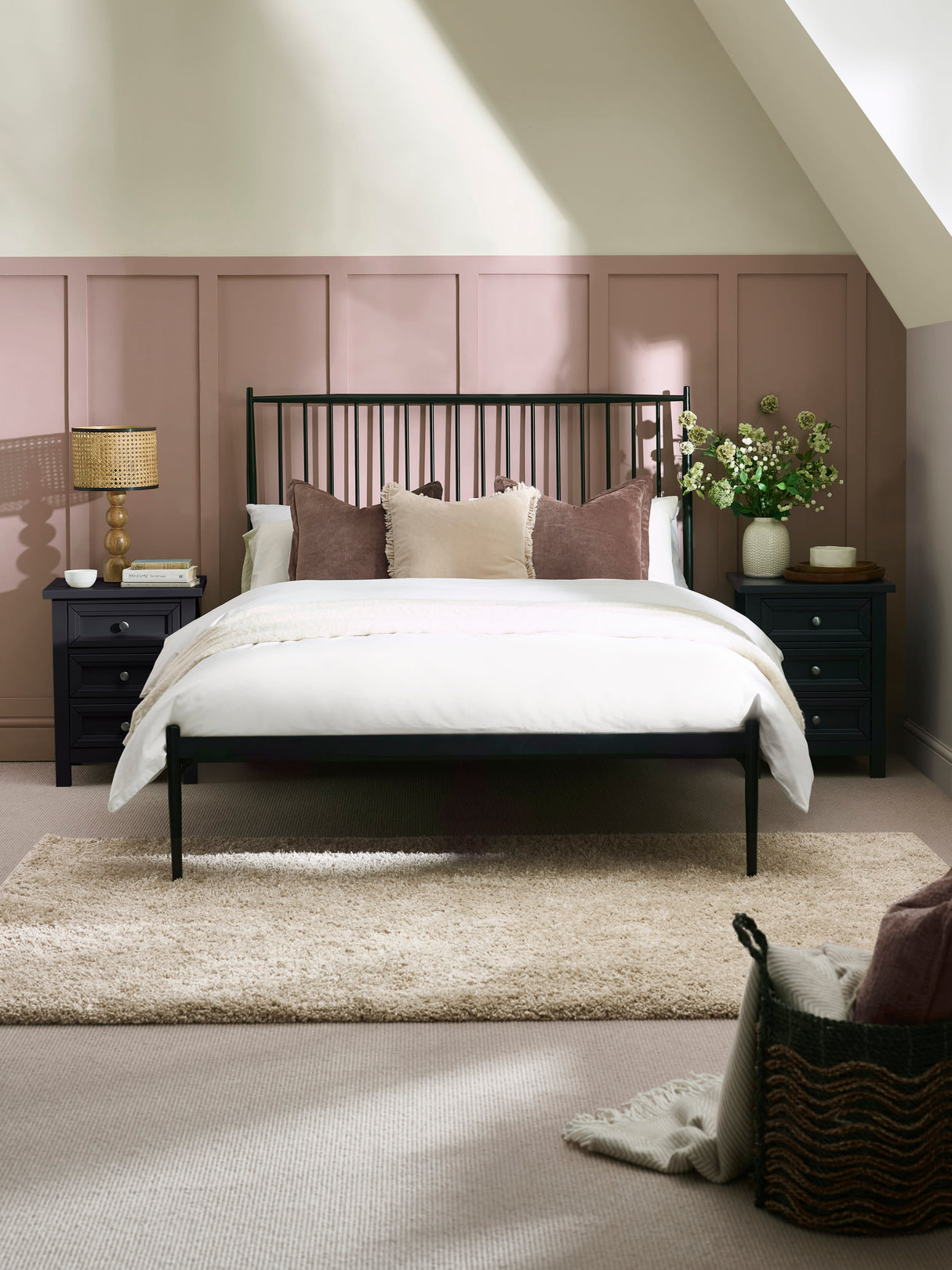 Floyd Metal Spindle Bed