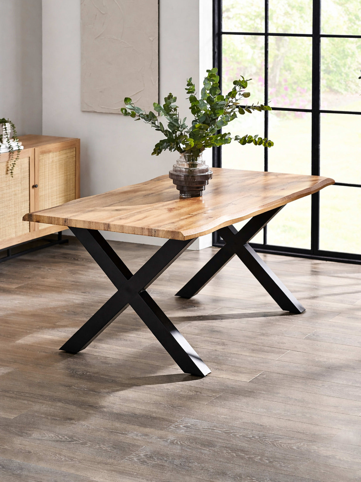 Harvey Live Edge Rectangular 4-6 Seater Dining Table
