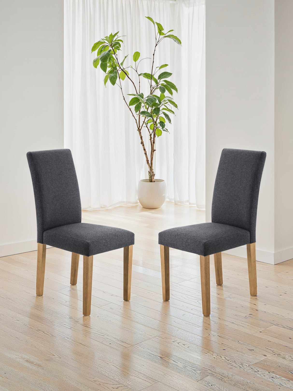 Hastings Upholstered Dining Chair (Set of 2)