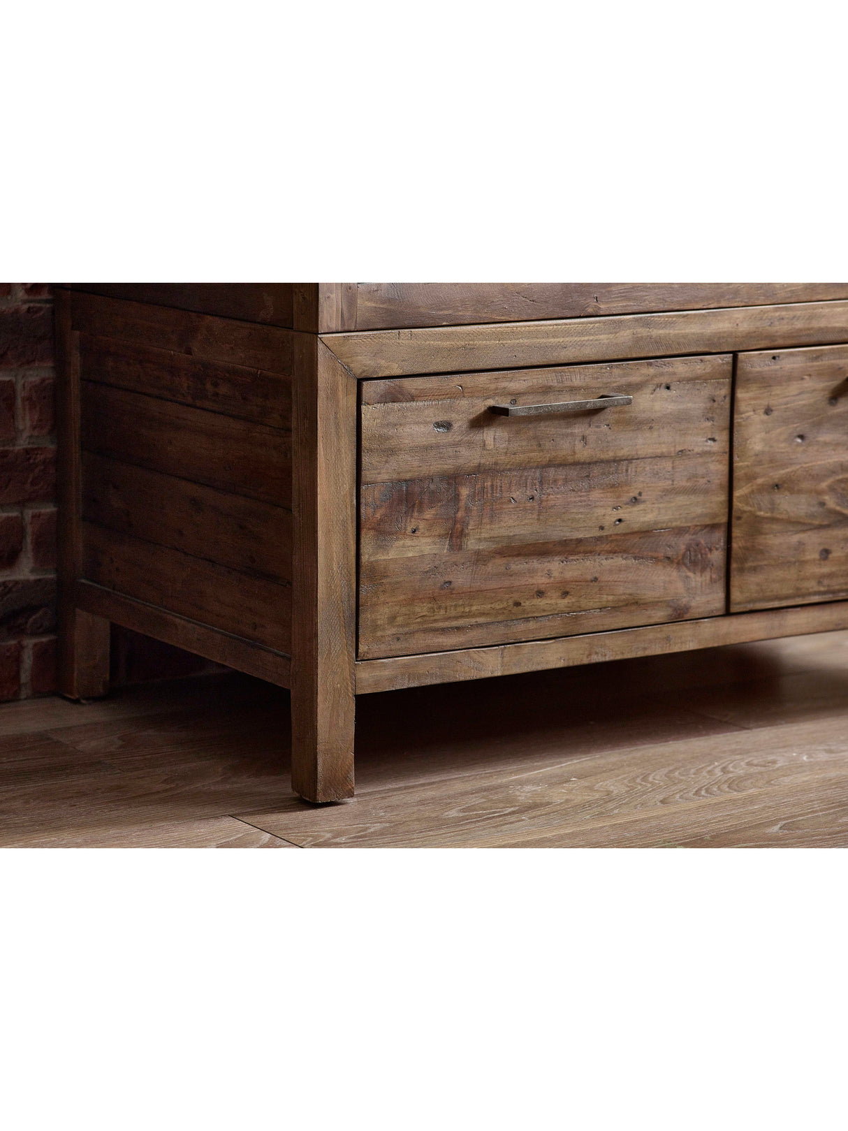 Heritage 2 Door 2 Drawer Wardrobe
