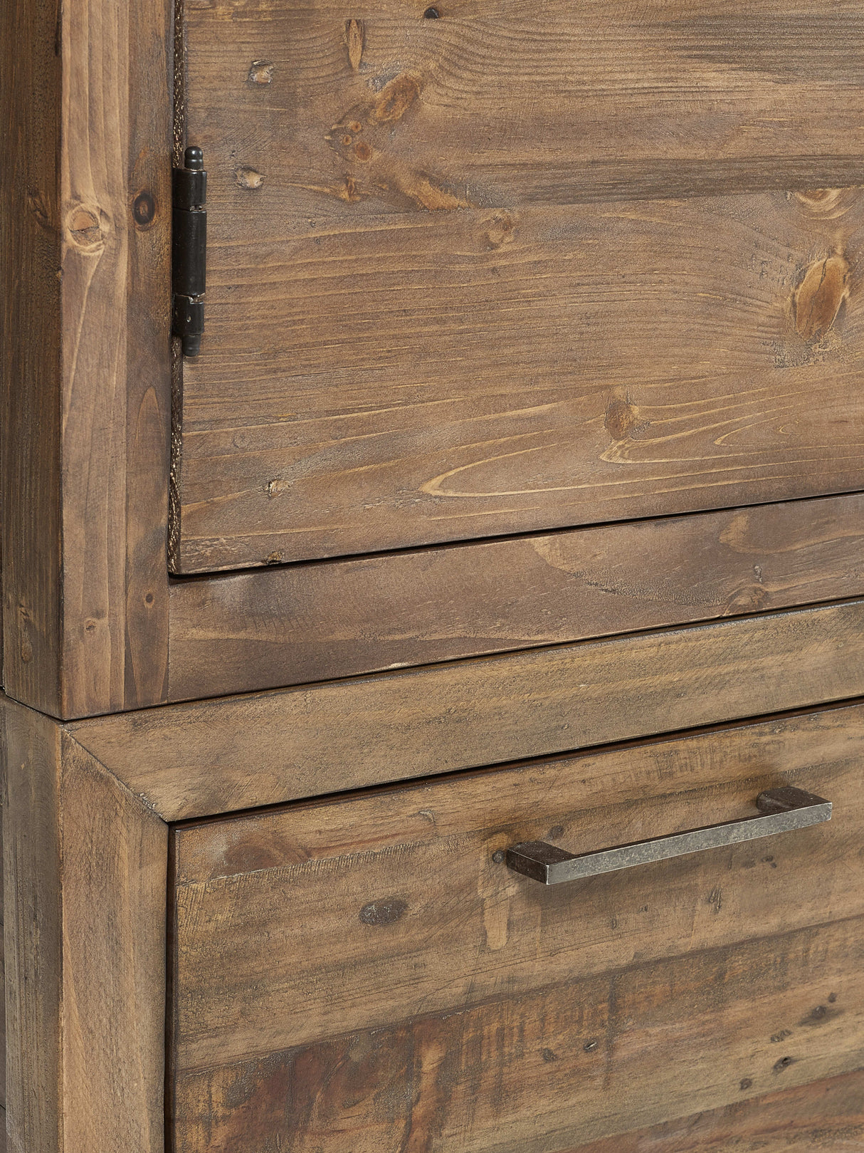 Heritage 2 Door 2 Drawer Wardrobe