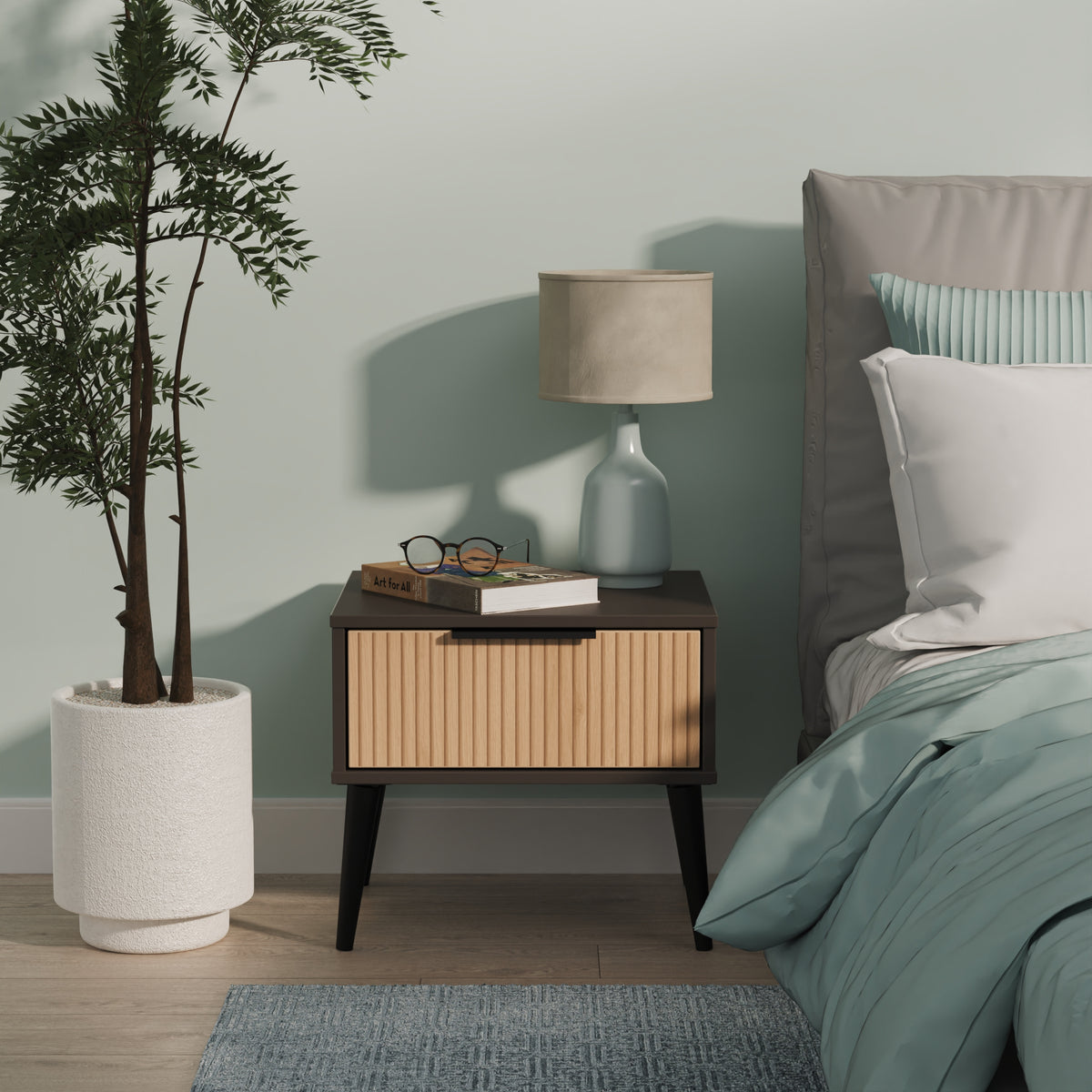Hong Kong 1 Drawer Bedside Cabinet with Legs