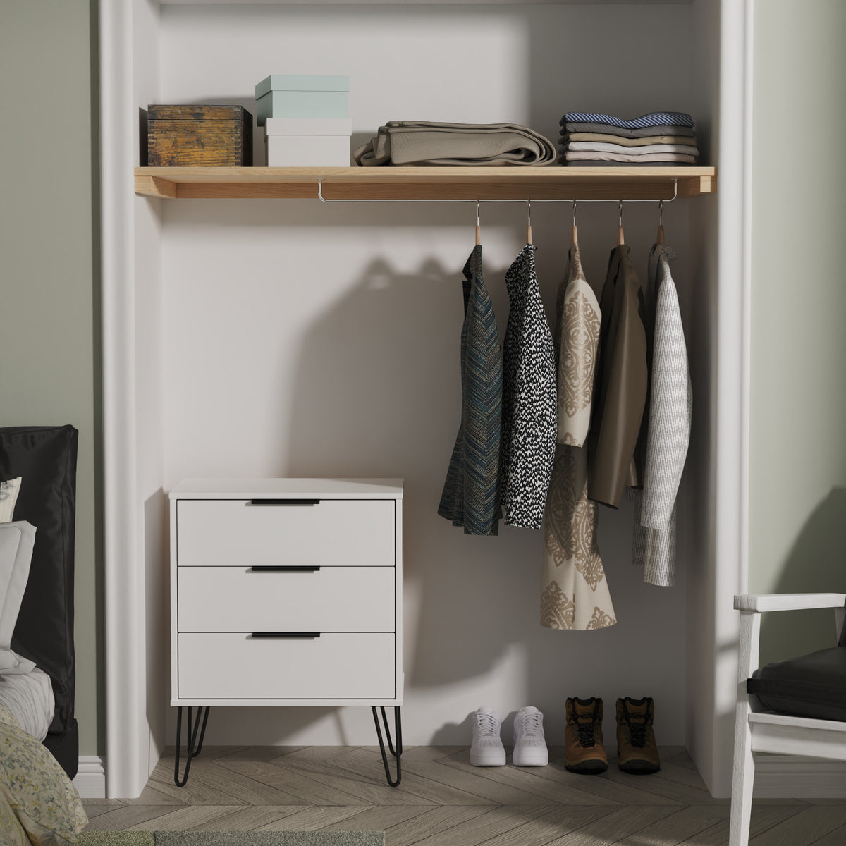 Hong Kong 3 Drawer Midi Chest with Legs