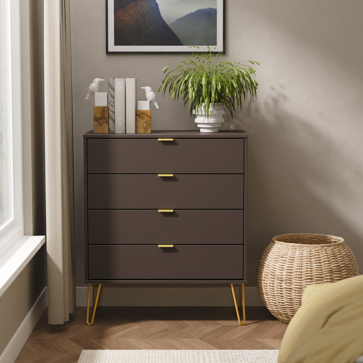 Hong Kong 4 Drawer Chest