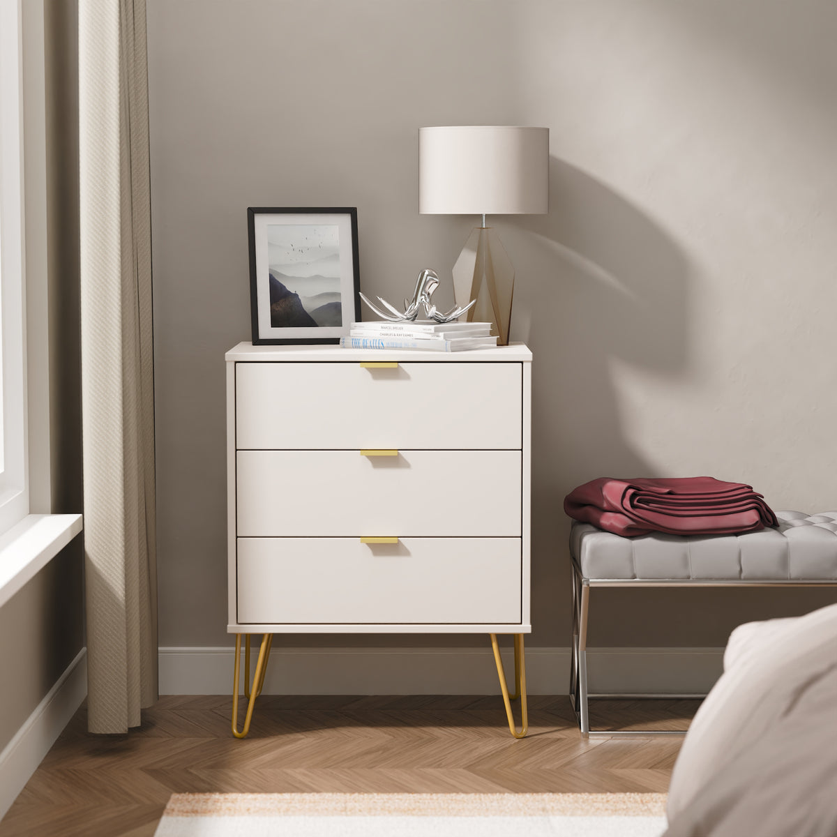Hong Kong 3 Drawer Midi Chest with Legs