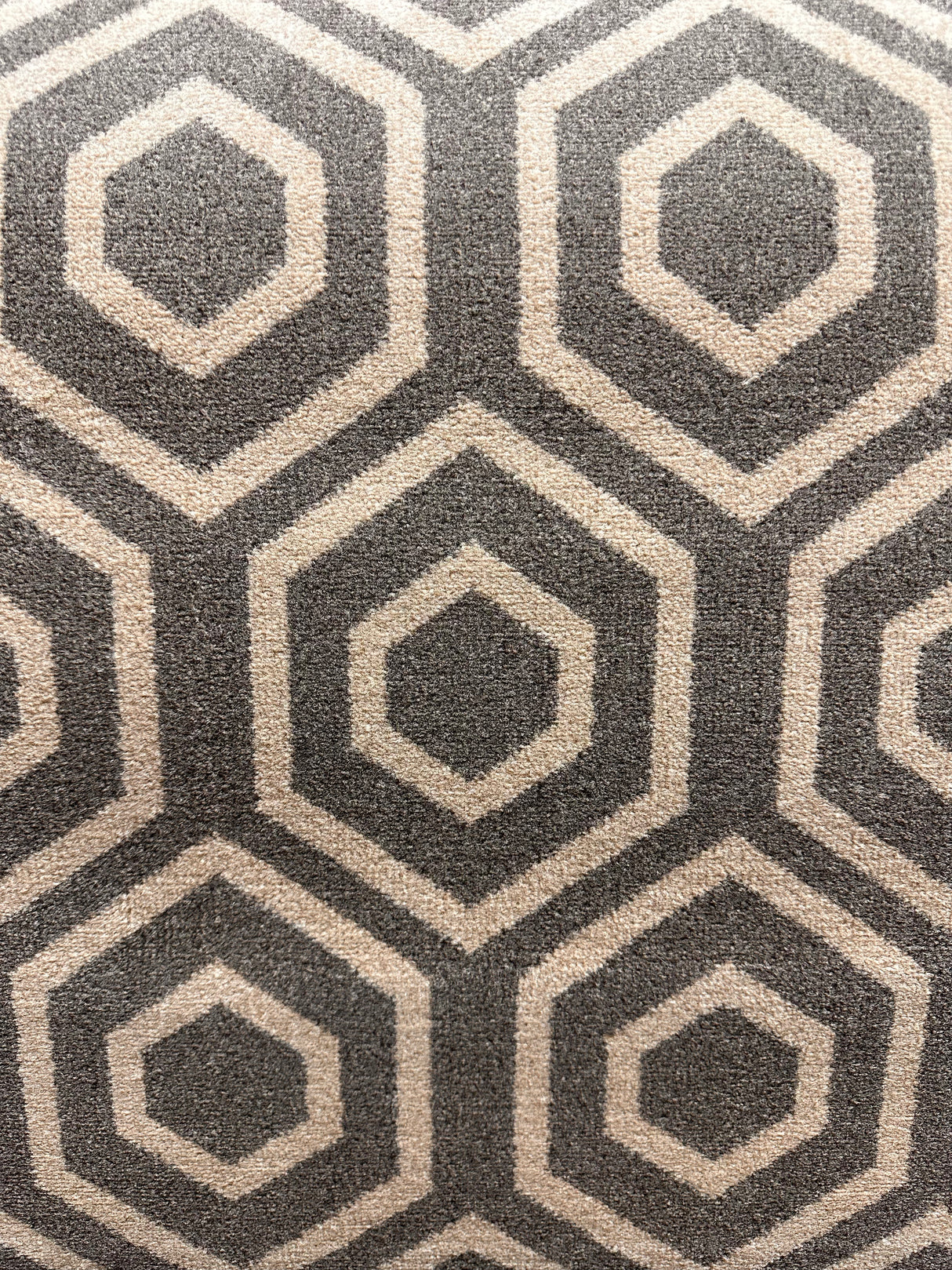 Wilton Patterned Hexagonal Carpet