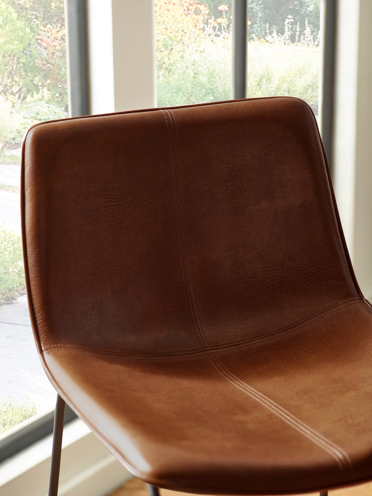 Joren Upholstered Bar Stool (Set of 2)