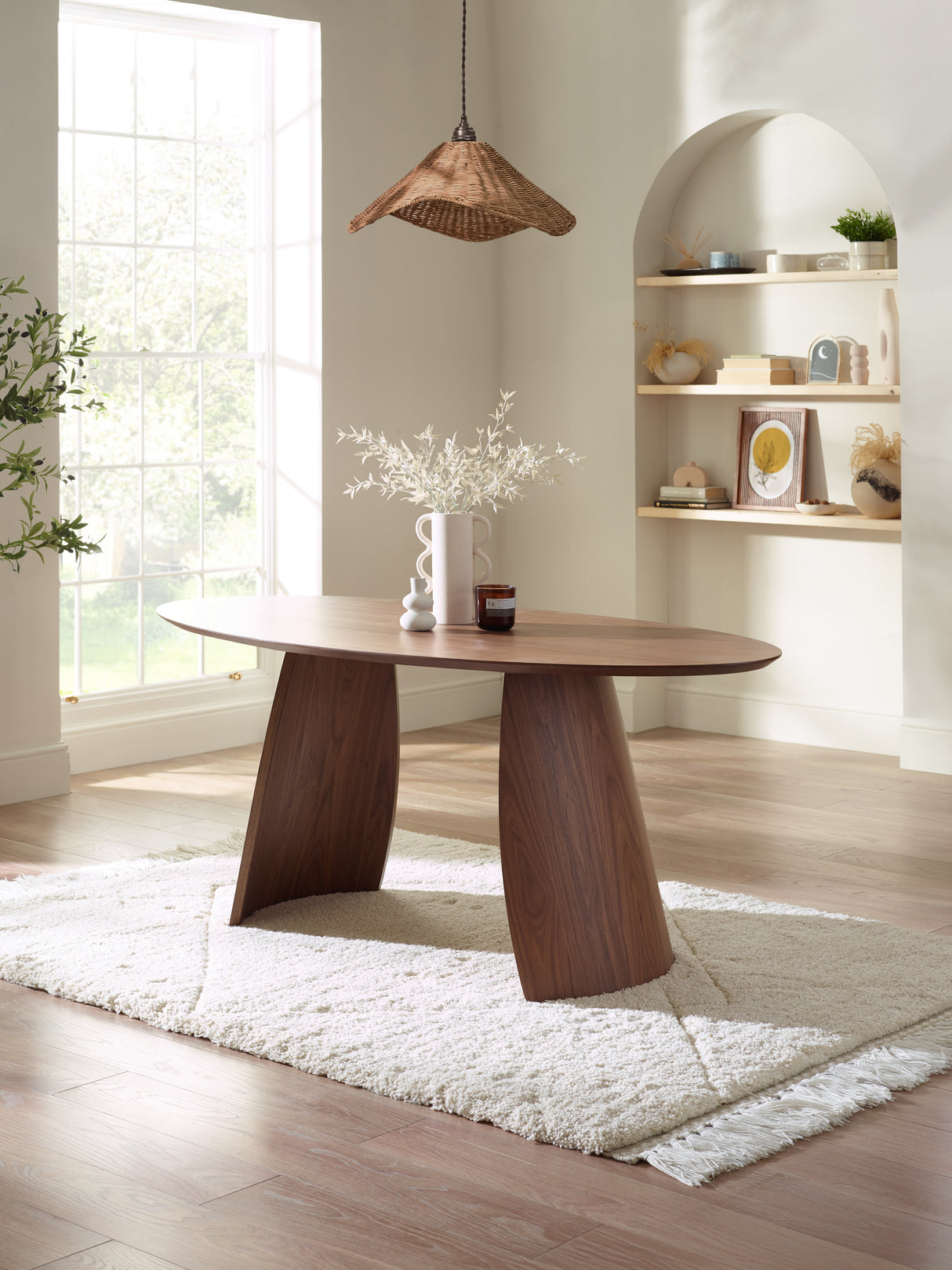 Julius Oval Dining Table