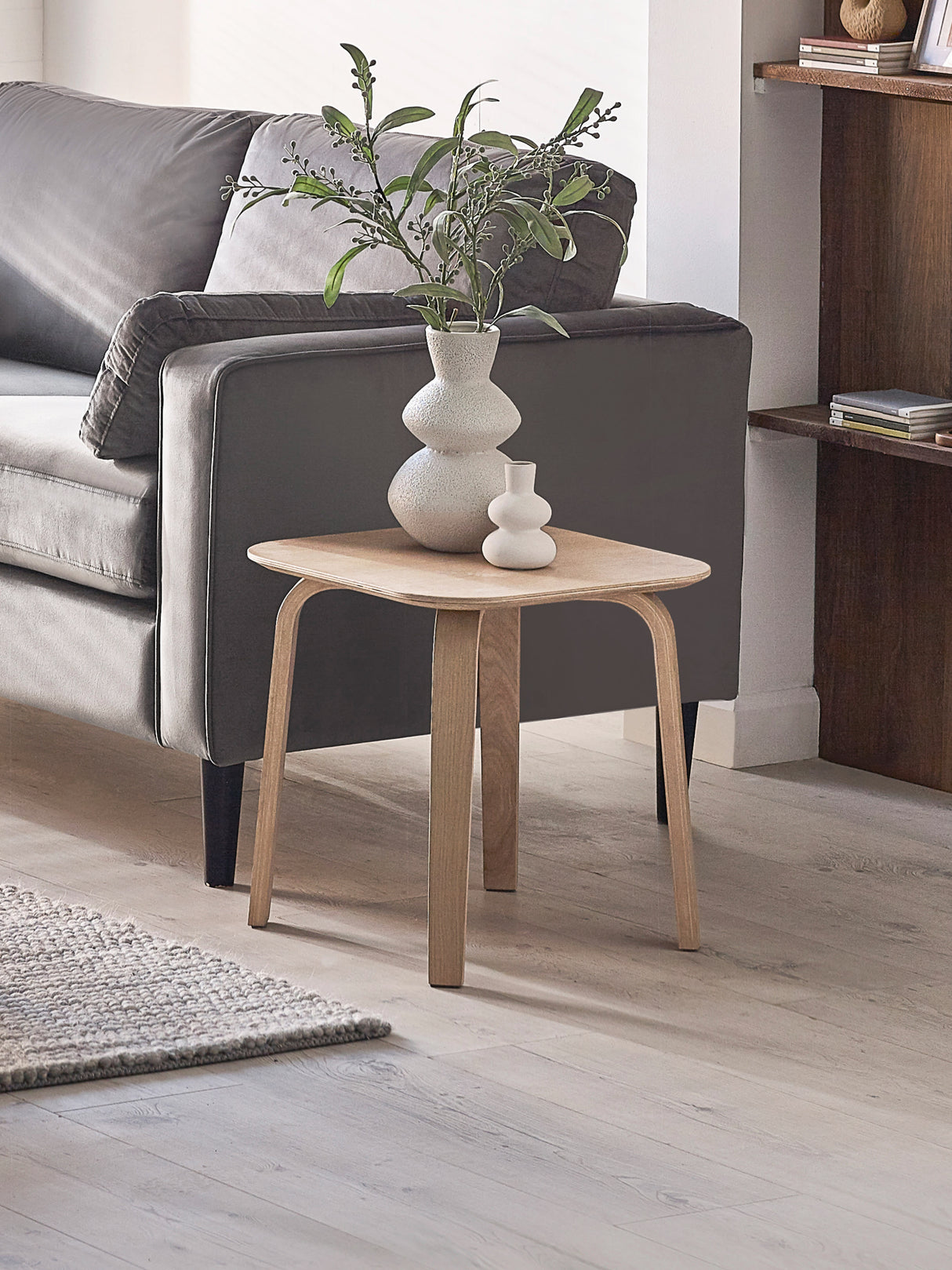 Kaito Square Side Table with Curved Legs